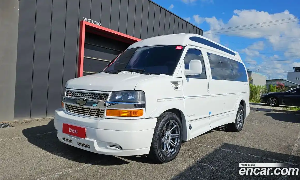 Chevrolet Express Van 2015 6.0 Автомат в Москве № 234801, фото 1