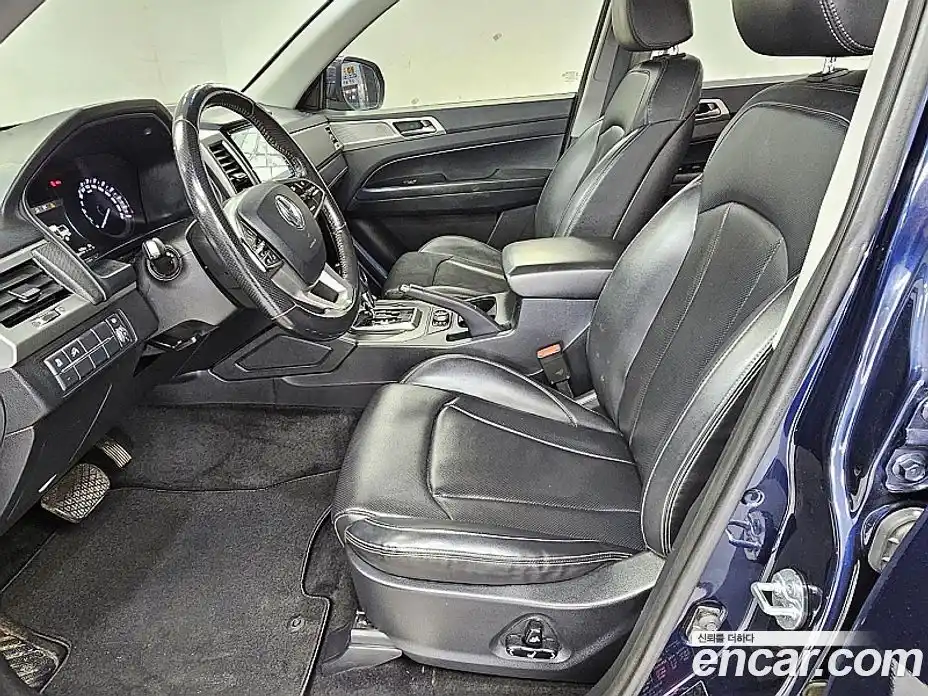 SsangYong Rexton 2018 2.2 Автомат в Москве № 23483, фото 19