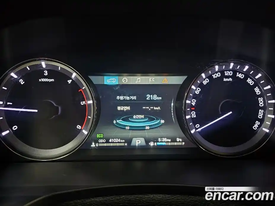 SsangYong Rexton 2018 2.2 Автомат в Москве № 23483, фото 9