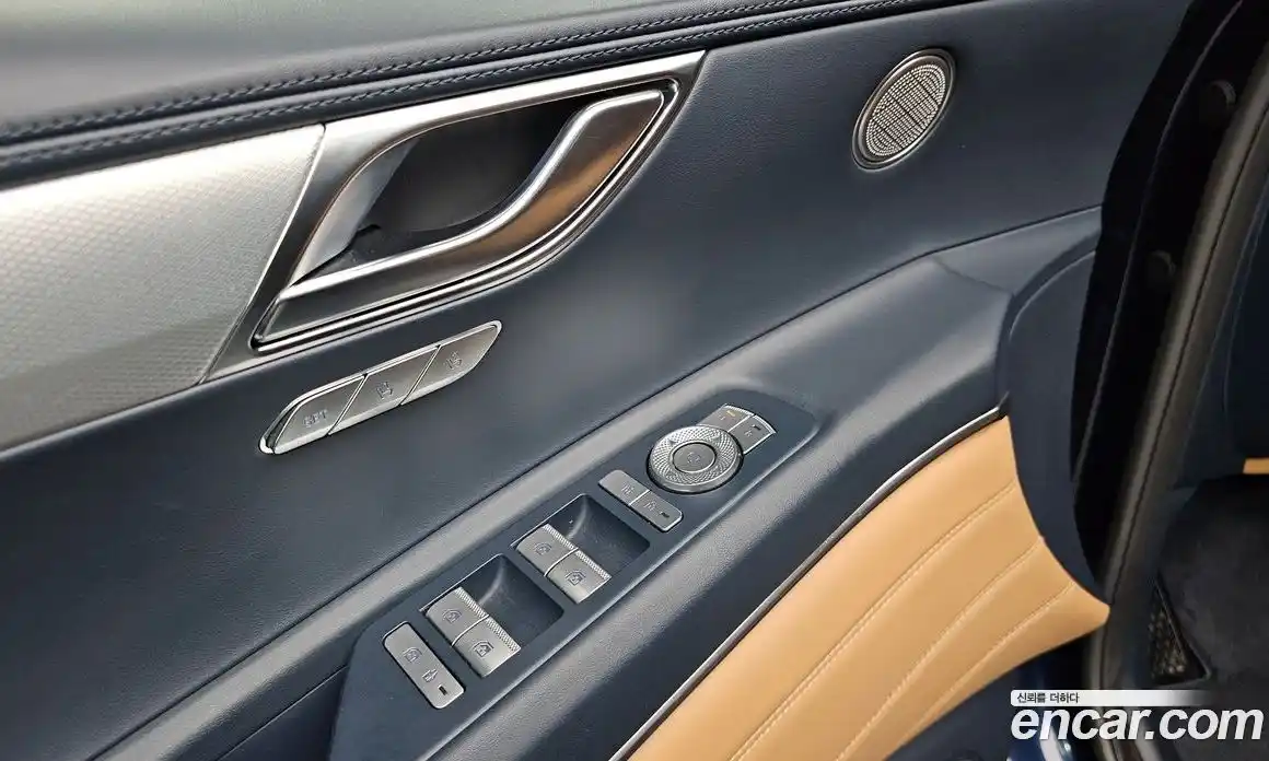 Genesis GV80 2021 2.5 Автомат в Москве № 23497, фото 17