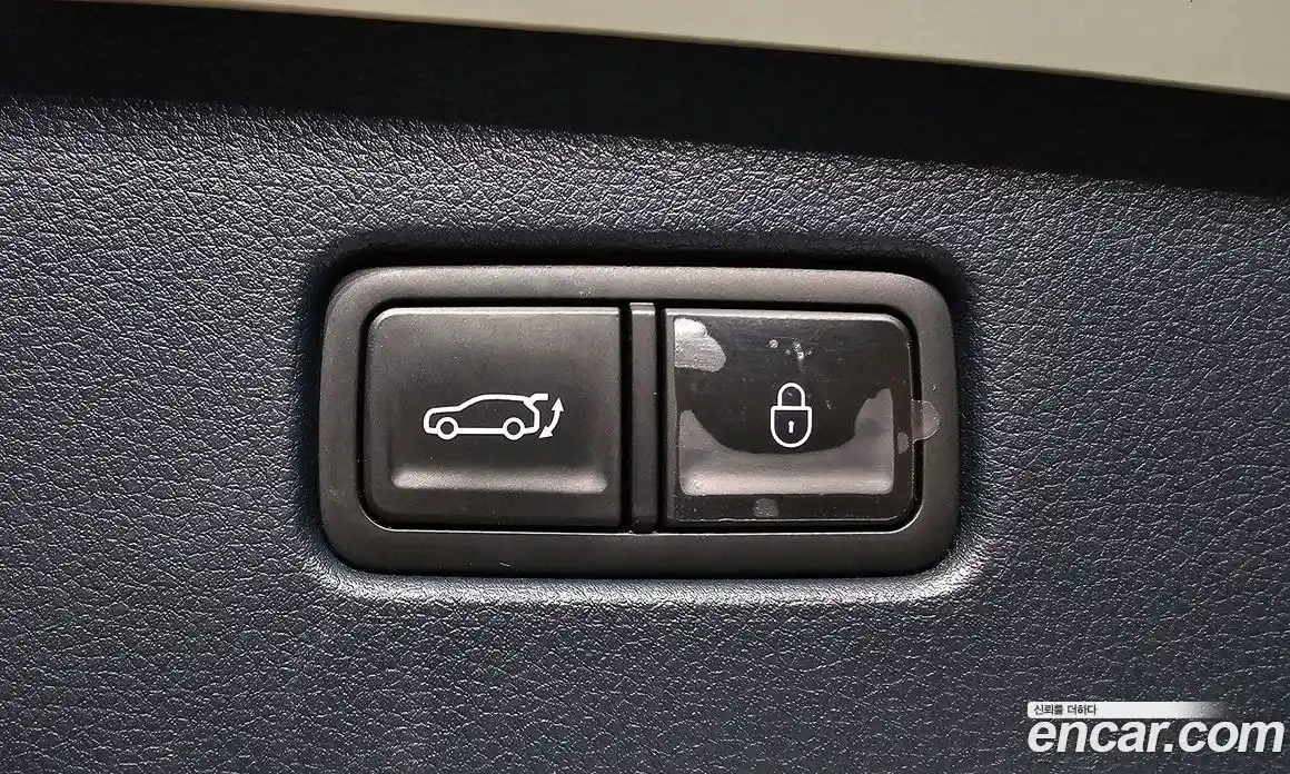 Genesis GV70 2023 2.5 Автомат в Москве № 24684, фото 13