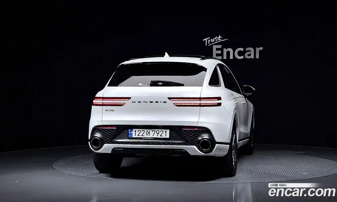 Genesis GV70 2023 2.5 Автомат в Москве № 24684, фото 4