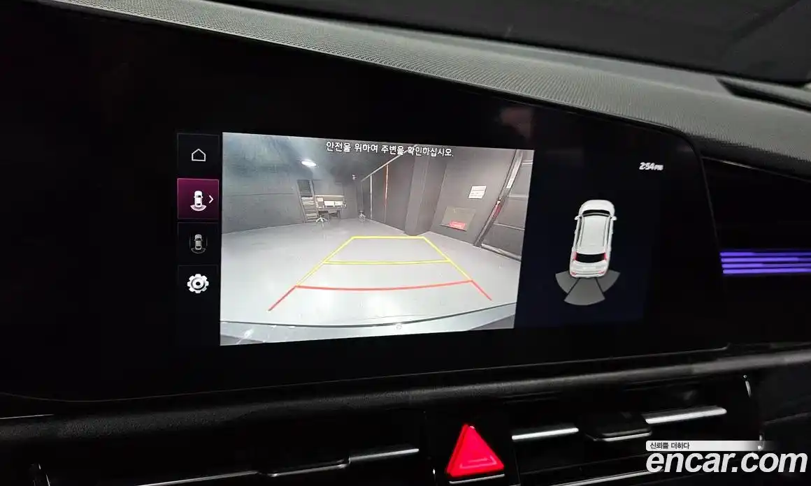 Kia Niro 2022 1.6 Автомат в Москве № 250146, фото 13