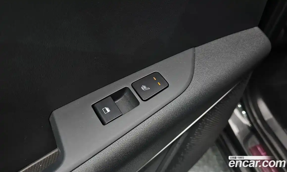 Kia Niro 2022 1.6 Автомат в Москве № 250146, фото 3