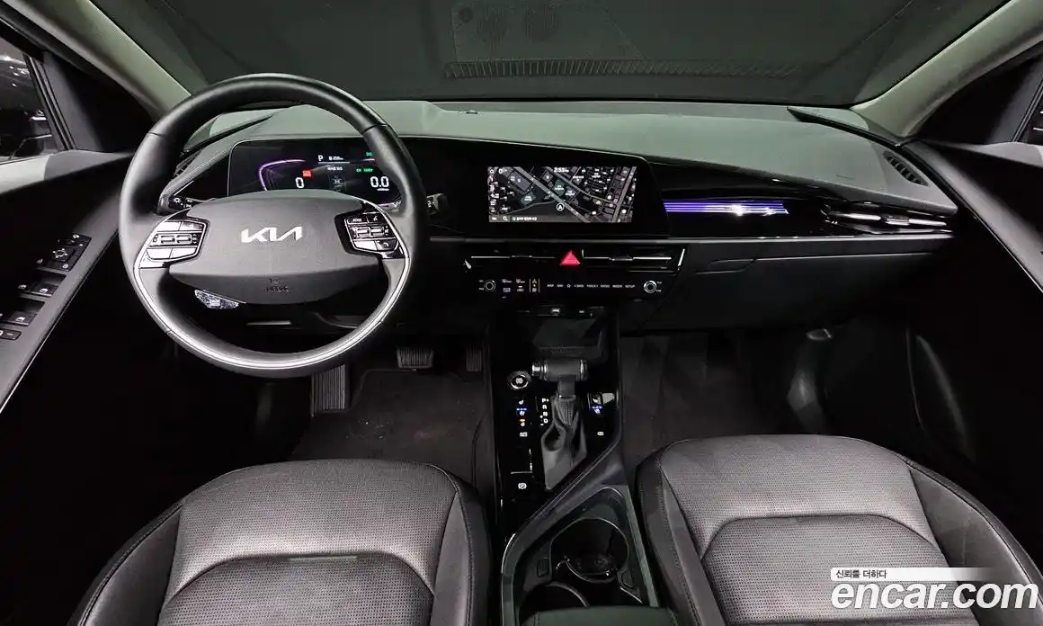 Kia Niro 2022 1.6 Автомат в Москве № 250146, фото 10