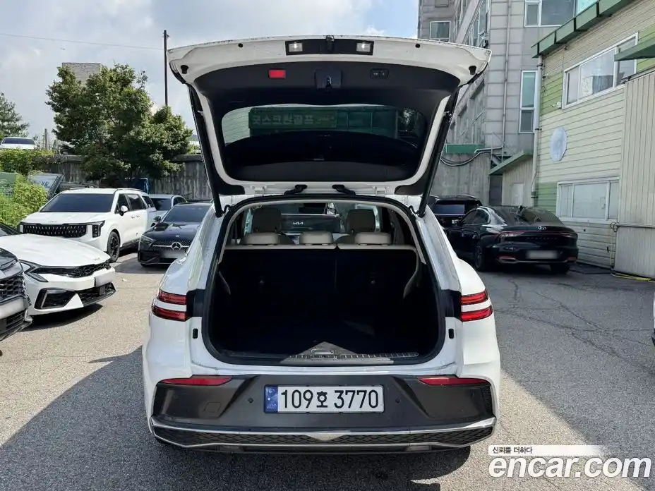 Genesis GV70 2025 2.5 Автомат в Москве № 25043, фото 18