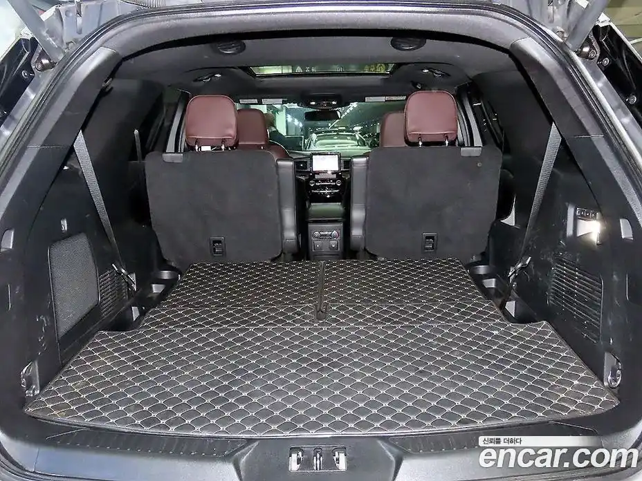 Ford Explorer 2022 3.0 Автомат в Москве № 255521, фото 17