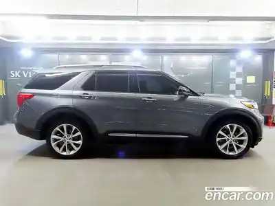 Ford Explorer 2022 3.0 Автомат в Москве № 255521, миниатюра 3