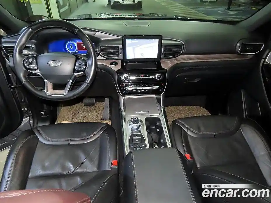 Ford Explorer 2022 3.0 Автомат в Москве № 255521, фото 10