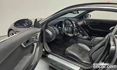Jaguar F-Type 2019 2.0 Автомат в Москве № 256073, миниатюра 11