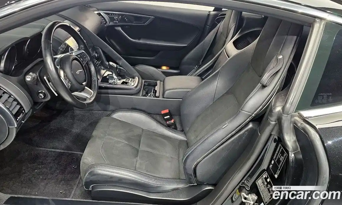 Jaguar F-Type 2019 2.0 Автомат в Москве № 256073, фото 12