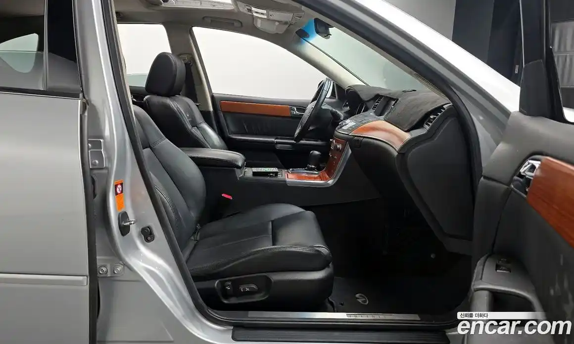 Infiniti M 2006 4.5 Автомат в Москве № 256136, фото 11