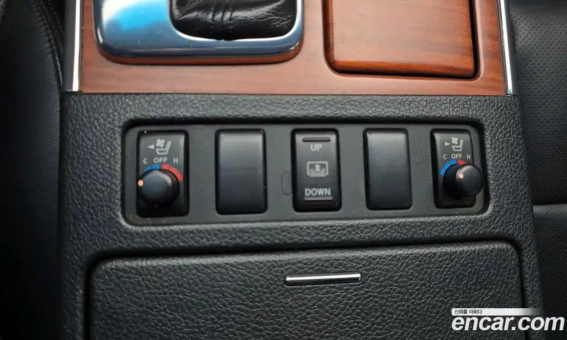 Infiniti M 2006 4.5 Автомат в Москве № 256136, фото 10