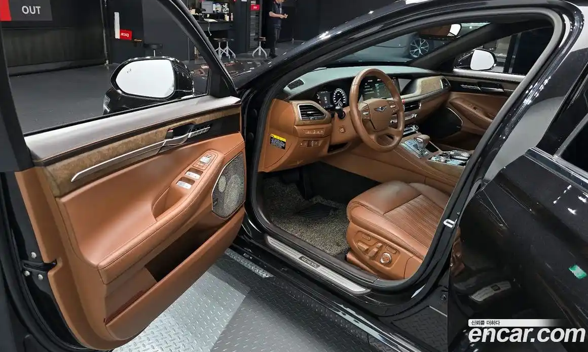 Genesis G90 2019 5.0 Автомат в Москве № 25951, фото 17