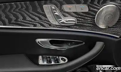 Mercedes-Benz E-Class 2022 2.0 Автомат в Москве № 262810, миниатюра 12