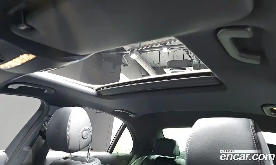 Mercedes-Benz E-Class 2022 2.0 Автомат в Москве № 262810, фото 19