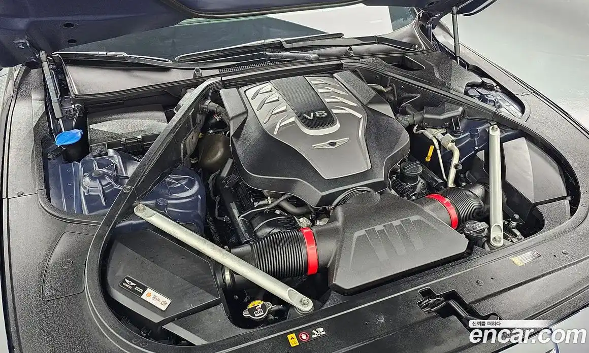 Genesis G90 2021 5.0 Автомат в Москве № 26458, фото 18