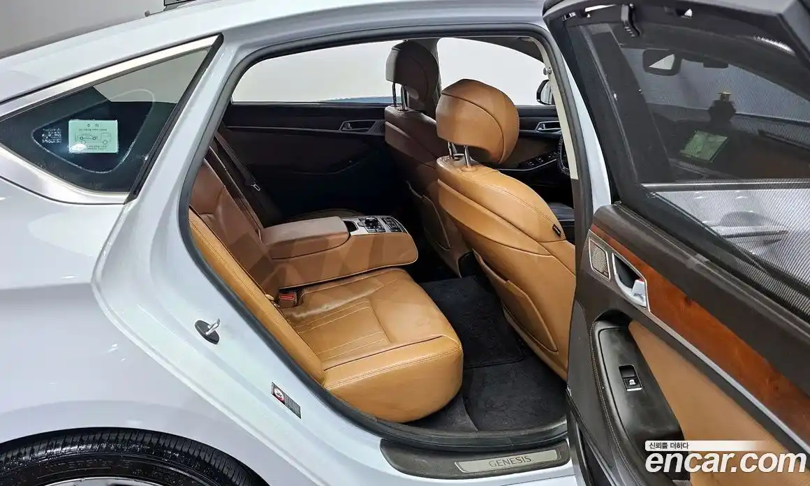 Genesis G80 2018 3.3 Автомат в Москве № 26478, фото 16