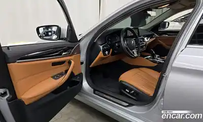 BMW 5-Series 2020 2.0 Автомат в Москве № 267503, миниатюра 6