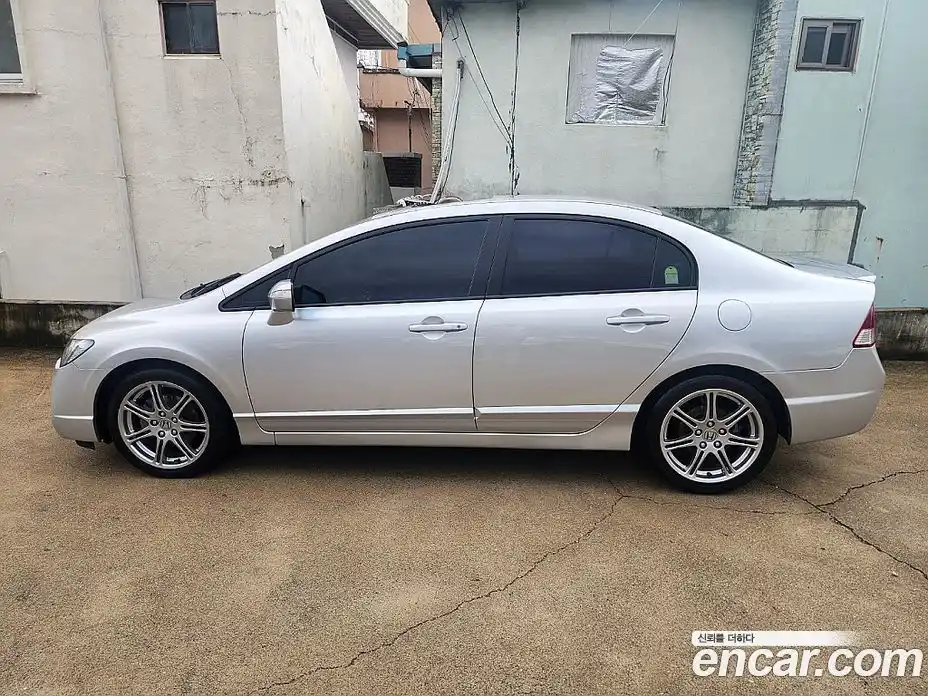 Honda Civic 2007 2.0 Автомат в Москве № 271565, фото 3