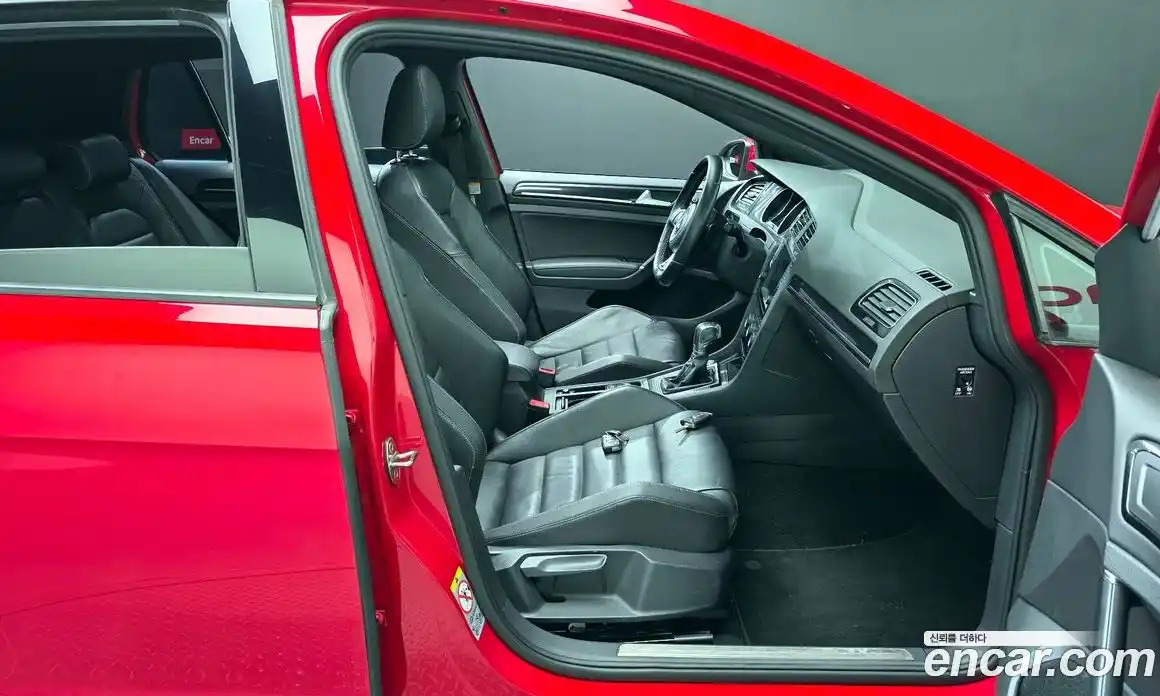 Volkswagen Golf 2014 2.0 Автомат в Москве № 276929, фото 12