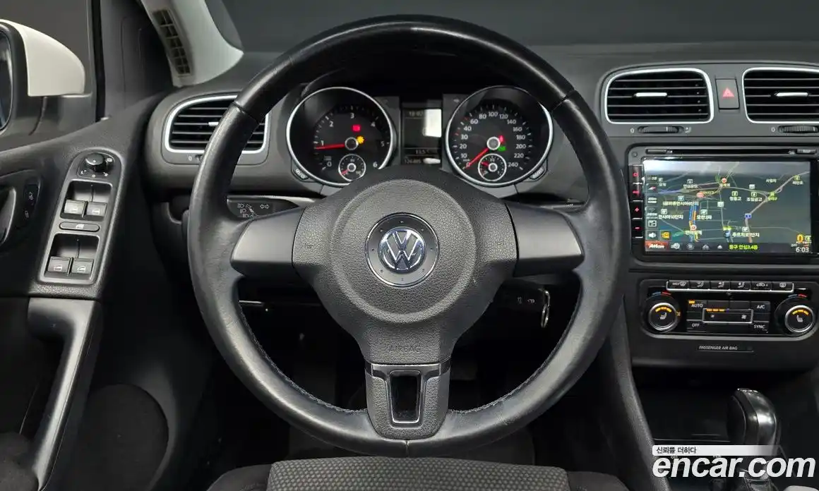 Volkswagen Golf 2013 2.0 Автомат в Москве № 277410, фото 20