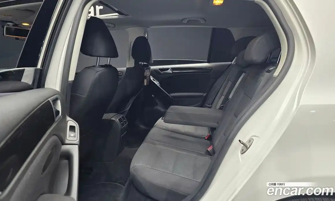 Volkswagen Golf 2013 2.0 Автомат в Москве № 277410, фото 8