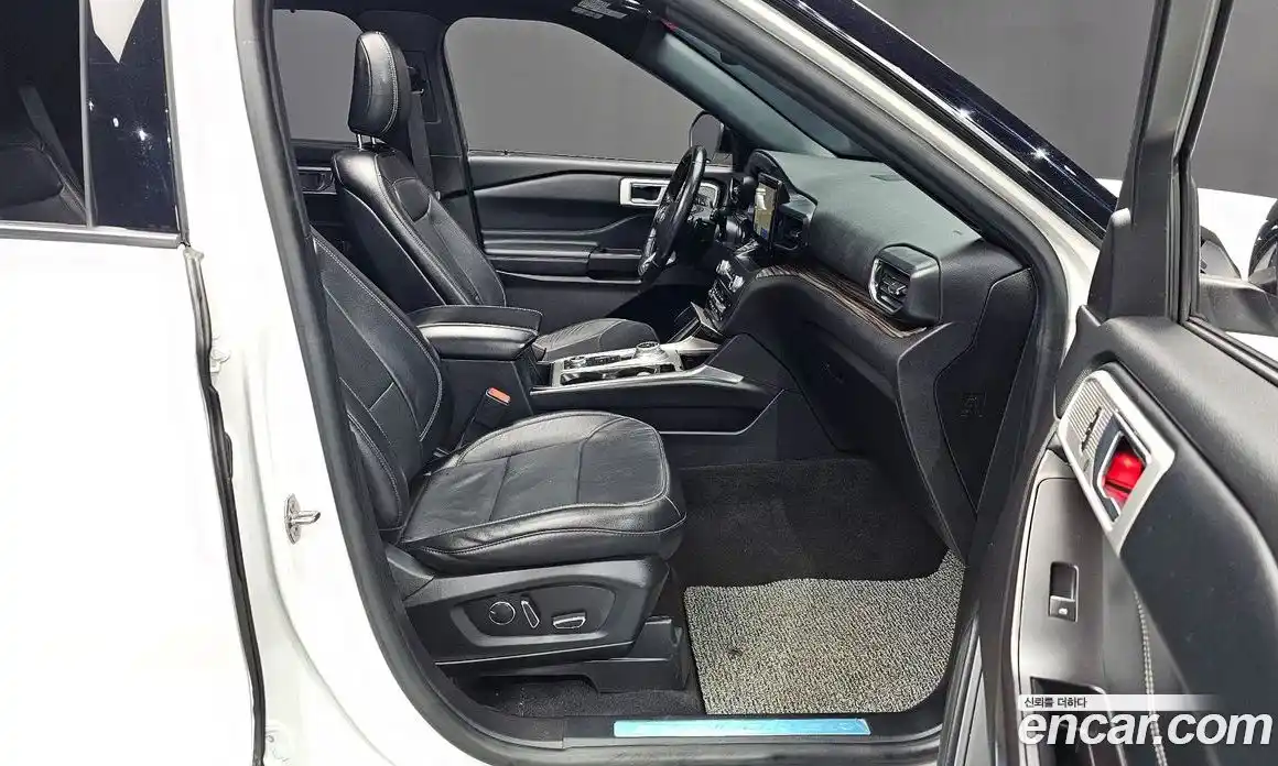 Ford Explorer 2020 2.3 Автомат в Москве № 281107, фото 11