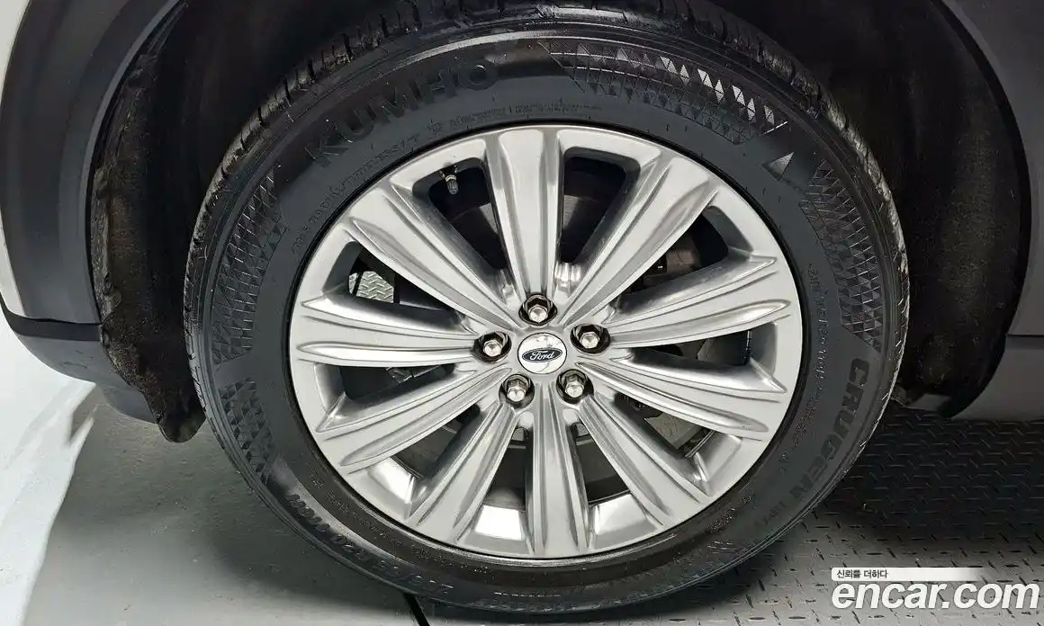 Ford Explorer 2020 2.3 Автомат в Москве № 281107, фото 16