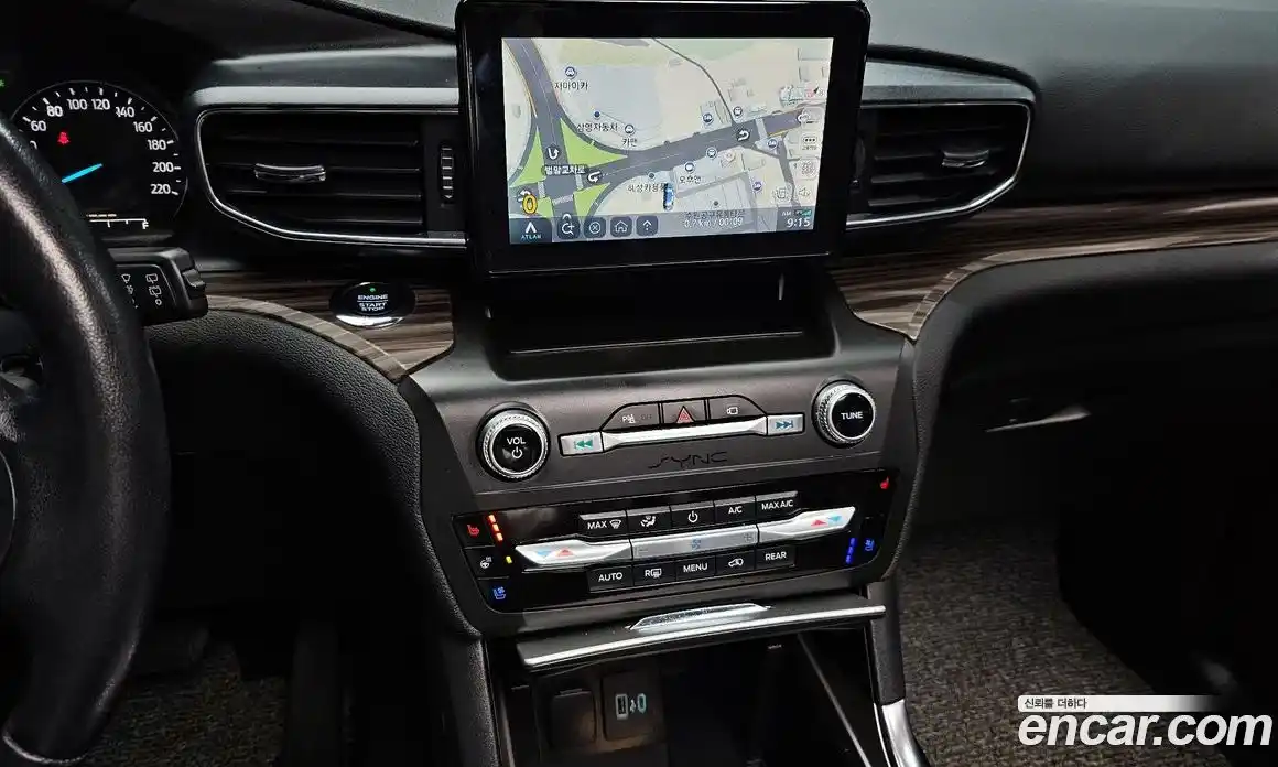 Ford Explorer 2020 2.3 Автомат в Москве № 281107, фото 18