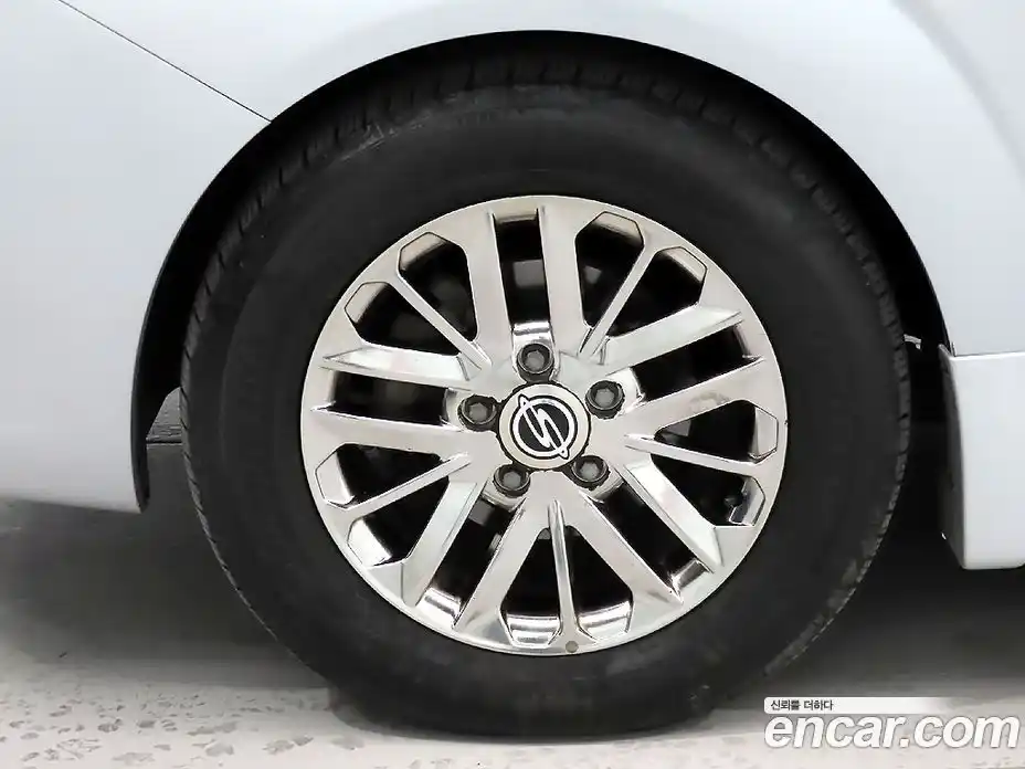 SsangYong Korando 2015 2.0 Автомат в Москве № 28994, фото 5