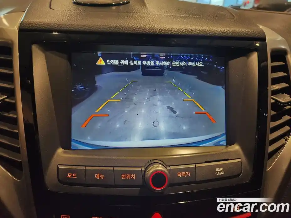 SsangYong TIBOLI 2015 1.6 Автомат в Москве № 291852, фото 14