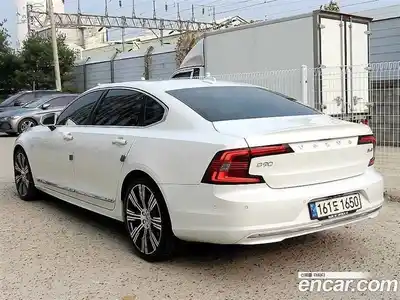 Volvo S90 2022 2.0 Автомат в Москве № 294019, миниатюра 2