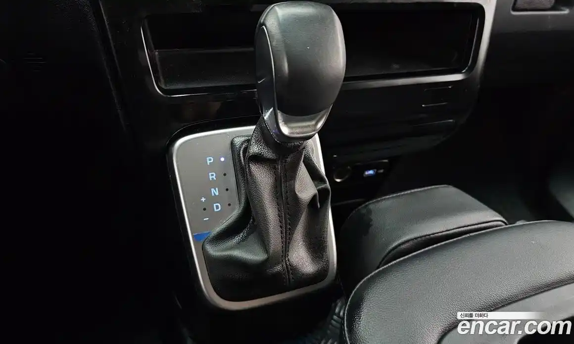 Hyundai Staria 2023 2.2 Автомат в Москве № 3002, фото 1