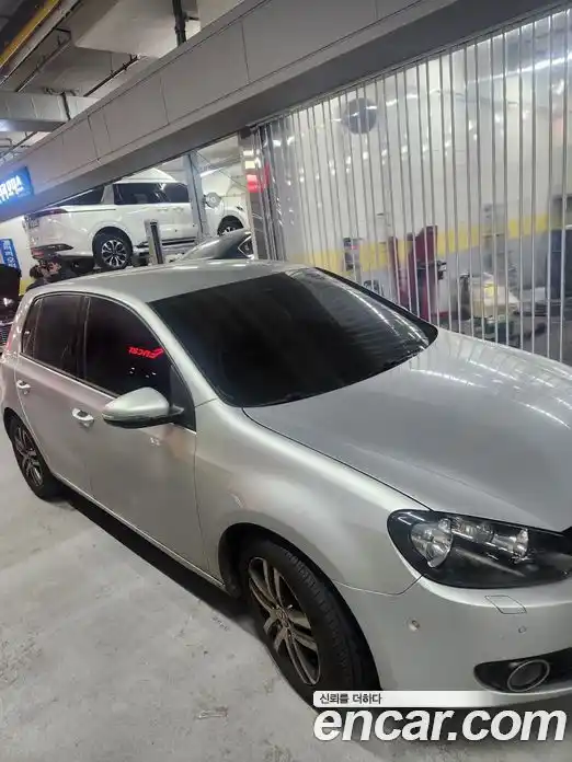 Volkswagen Golf 2012 1.6 Автомат в Москве № 301915, фото 17