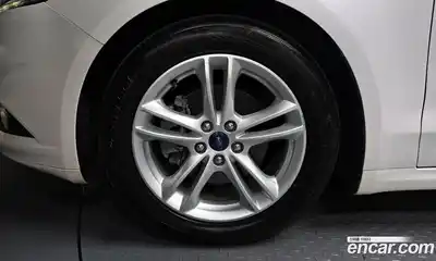 Ford Mondeo 2015 2.0 Автомат в Москве № 303691, миниатюра 5