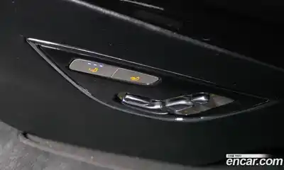 Cadillac Escalade 2017 6.2 Автомат в Москве № 306820, миниатюра 11