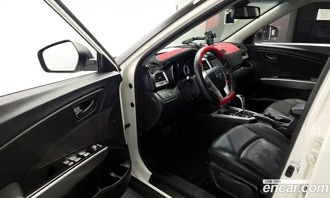 SsangYong TIBOLI 2016 1.6 Автомат в Москве № 324267, фото 15