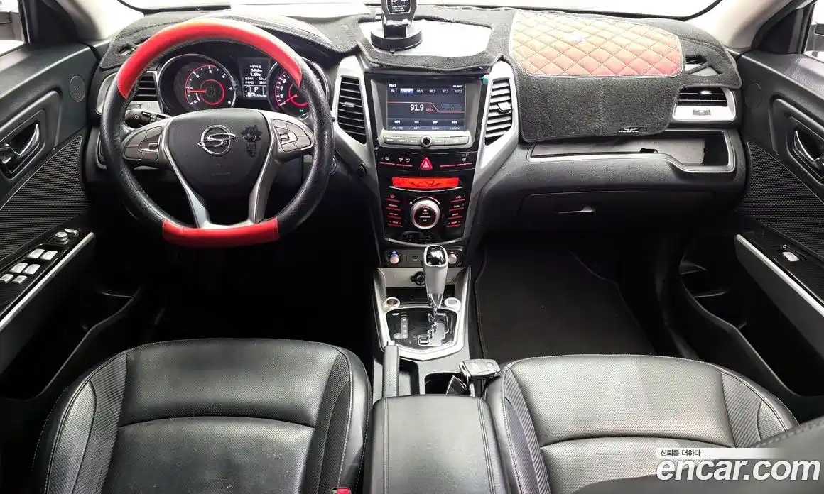 SsangYong TIBOLI 2016 1.6 Автомат в Москве № 324267, фото 3