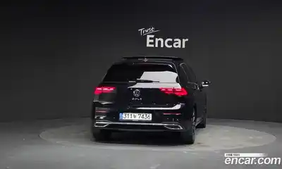 Volkswagen Golf 2023 2.0 Автомат в Москве № 329761, миниатюра 4