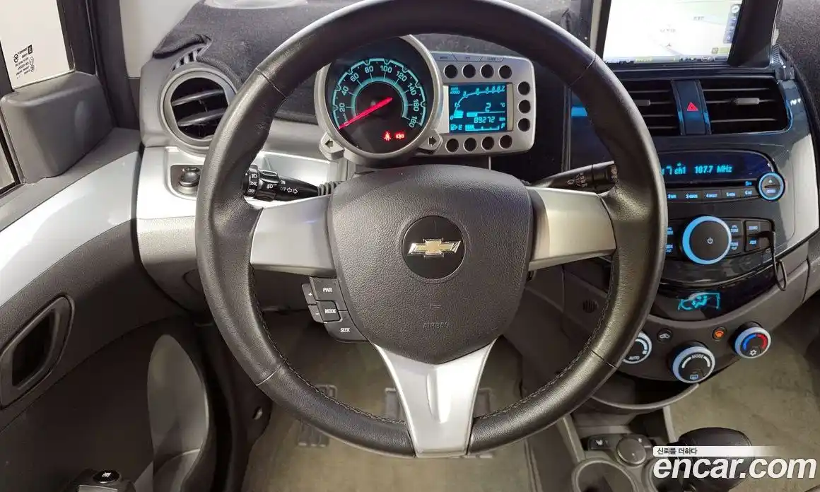 Chevrolet Spark 2012 1.0 Автомат в Москве № 33722, фото 13