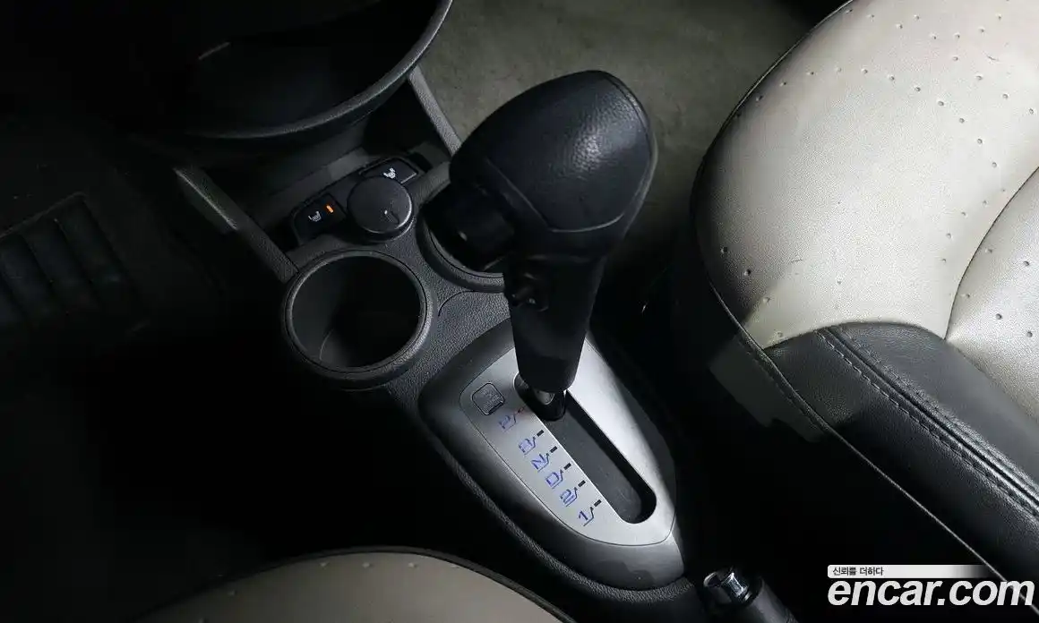 Chevrolet Spark 2012 1.0 Автомат в Москве № 33722, фото 9