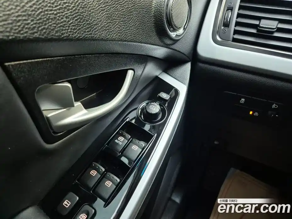 SsangYong Korando 2017 2.2 Автомат в Москве № 342167, фото 13