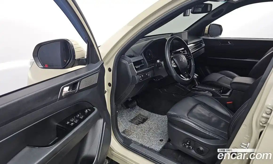 SsangYong Rexton 2024 2.2 Автомат в Москве № 35148, фото 3