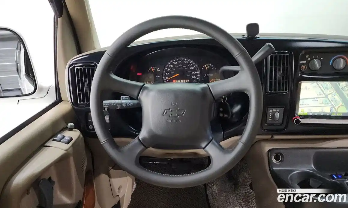 Chevrolet Express Van 2000 5.7 Автомат в Москве № 353803, фото 13