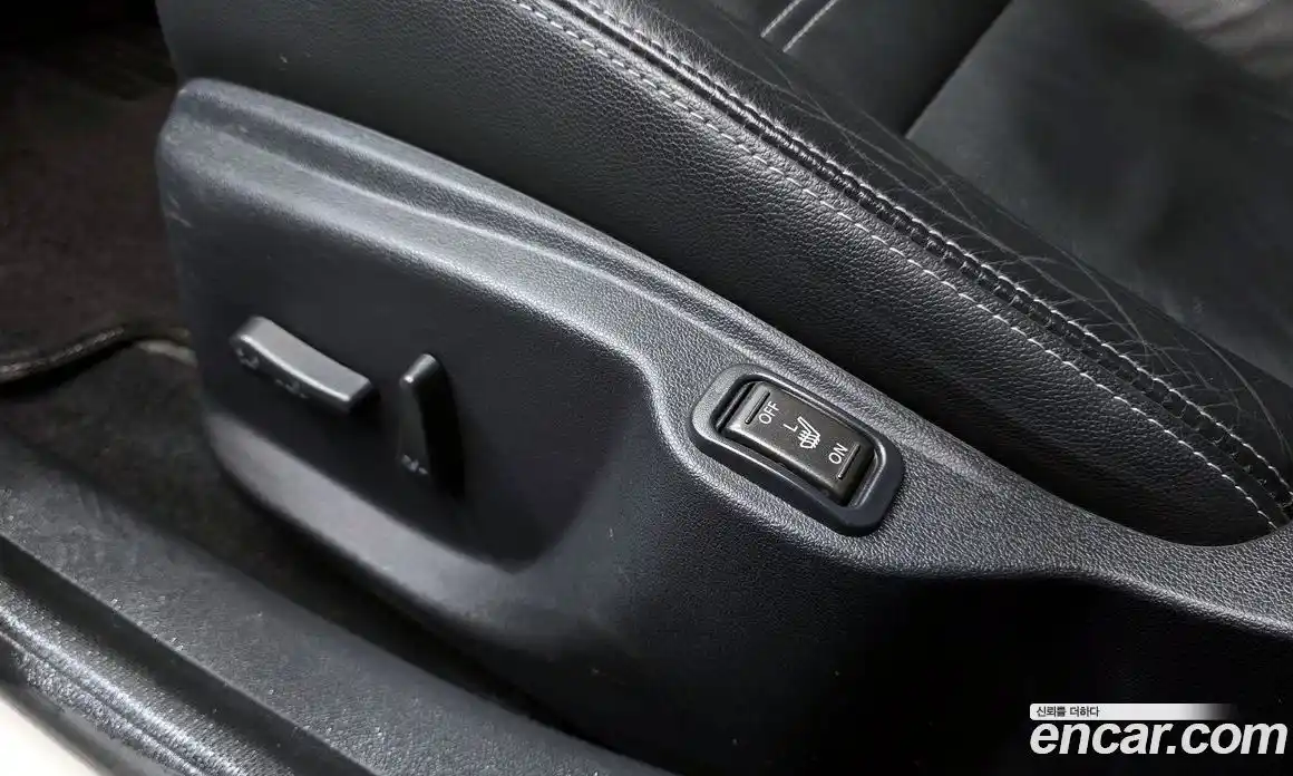 Renault SM3 2013 1.6 Автомат в Москве № 355907, фото 16