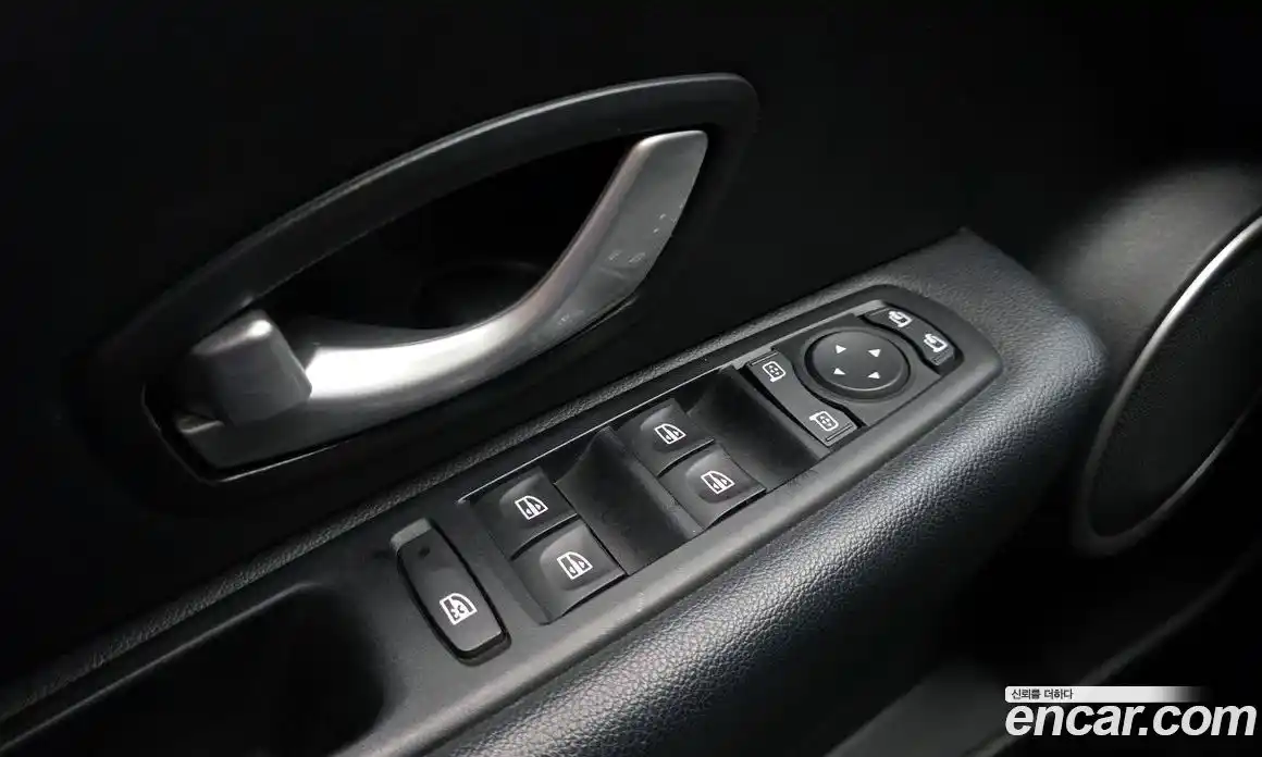 Renault SM3 2013 1.6 Автомат в Москве № 355907, фото 17