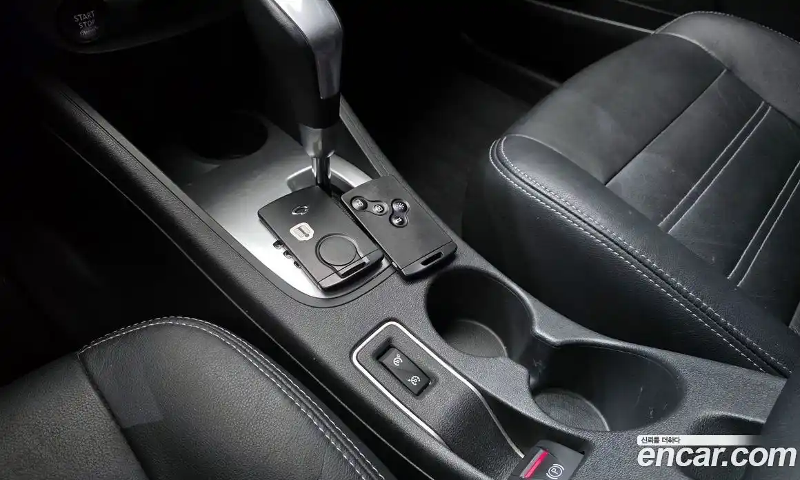 Renault SM3 2013 1.6 Автомат в Москве № 355907, фото 9