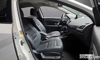 Renault SM3 2013 1.6 Автомат в Москве № 355907, миниатюра 10