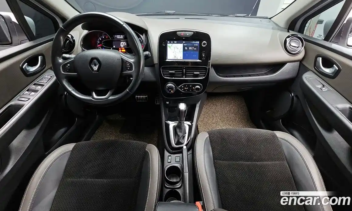 Renault Cilo 2018 1.5 Автомат в Москве № 356995, фото 7